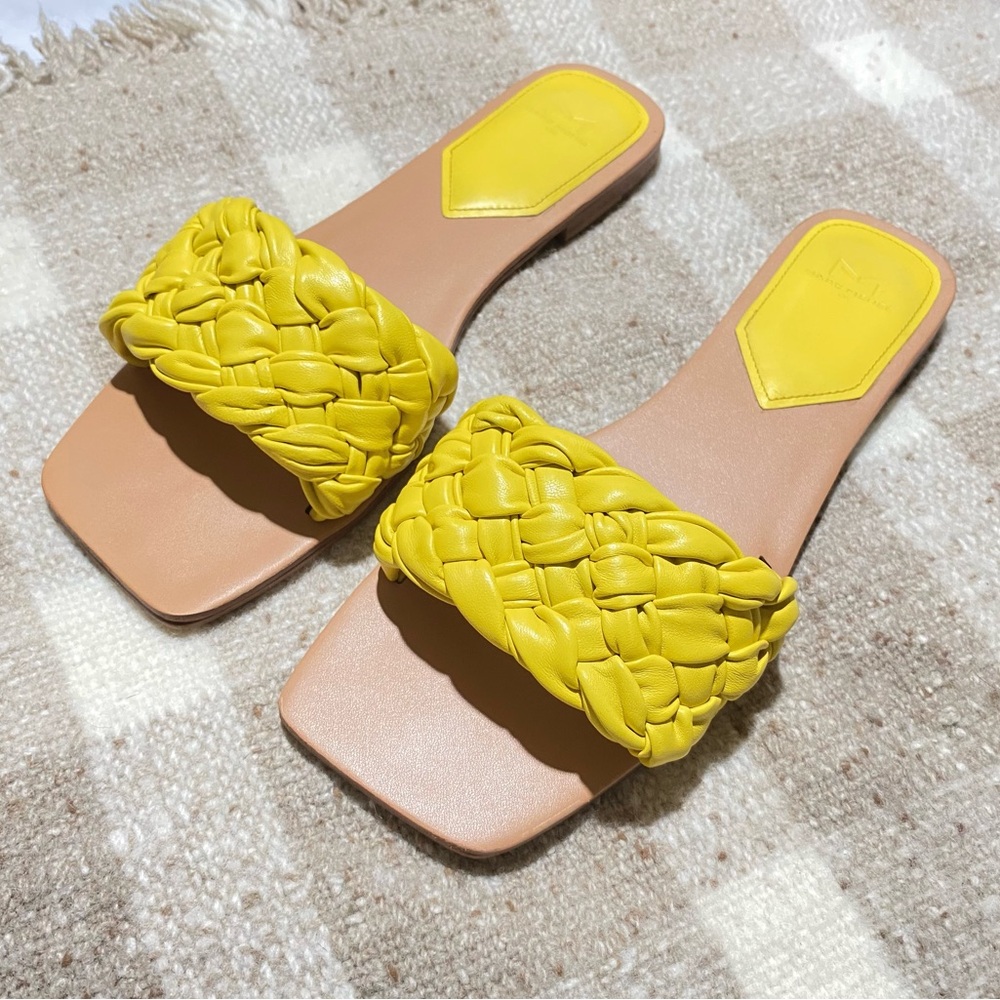 Marc Fisher Square Toe Woven Leather Sandals ✨ Final Price >> $8! ✨